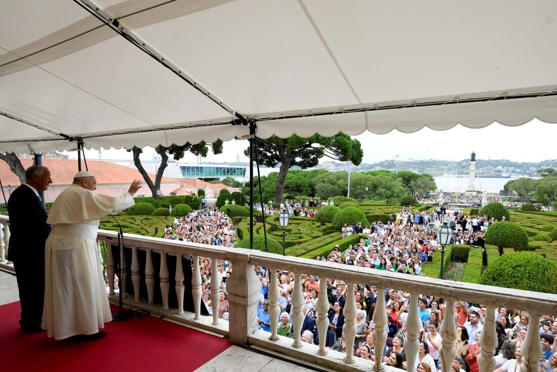 Papa Francisco com o presidente português Marcelo Rebelo de Sousa no Palácio Nacional em Belém, Lisboa