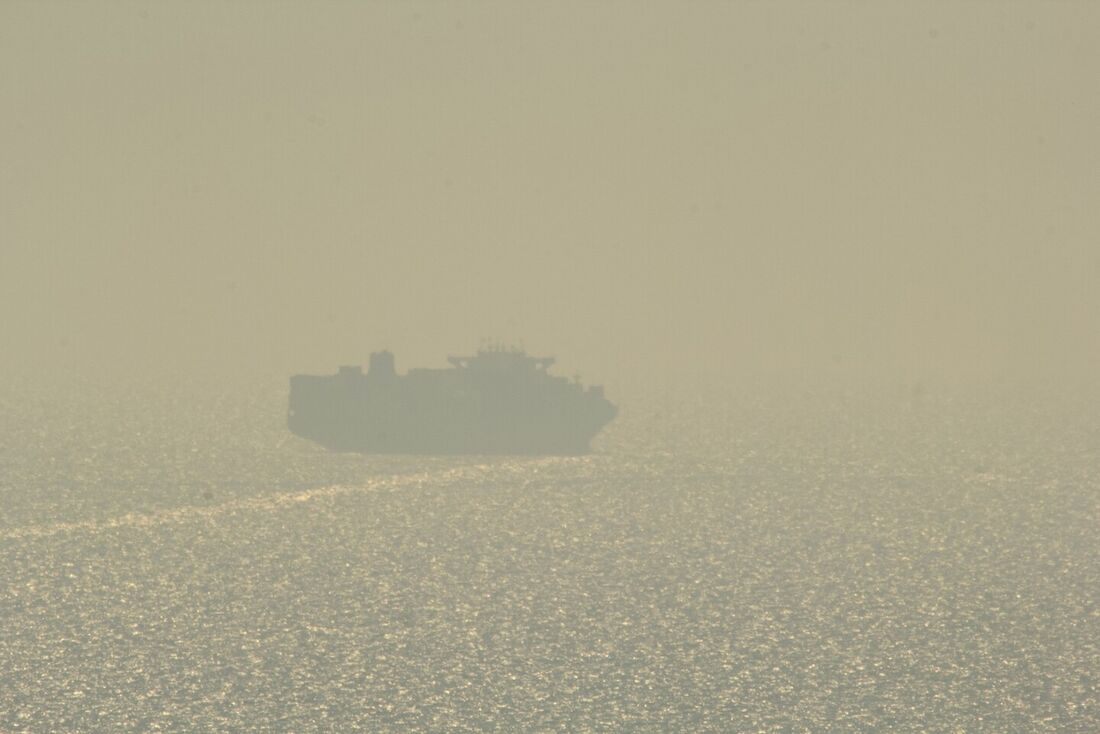 Primeiro navio de carga usando novas rotas marítimas do Mar Negro