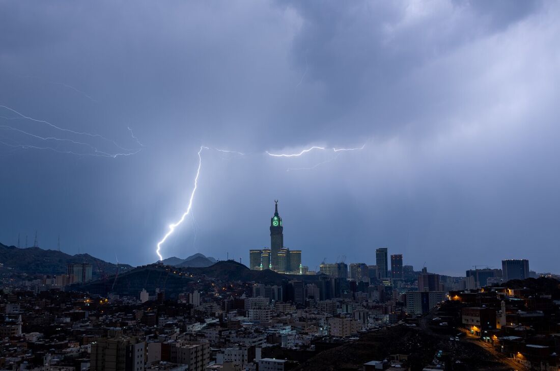 Fortes tempestades em Meca