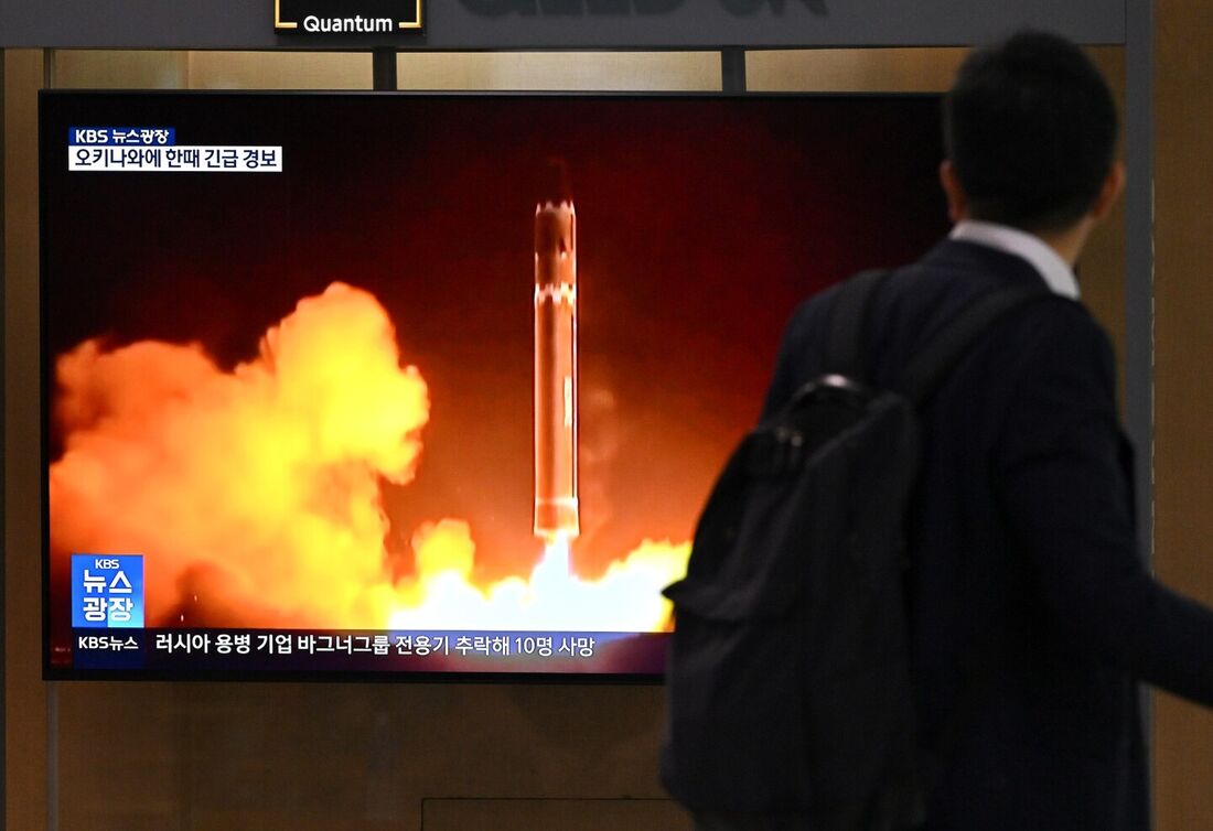 Lançamento de satélite norte-coreano fracassa