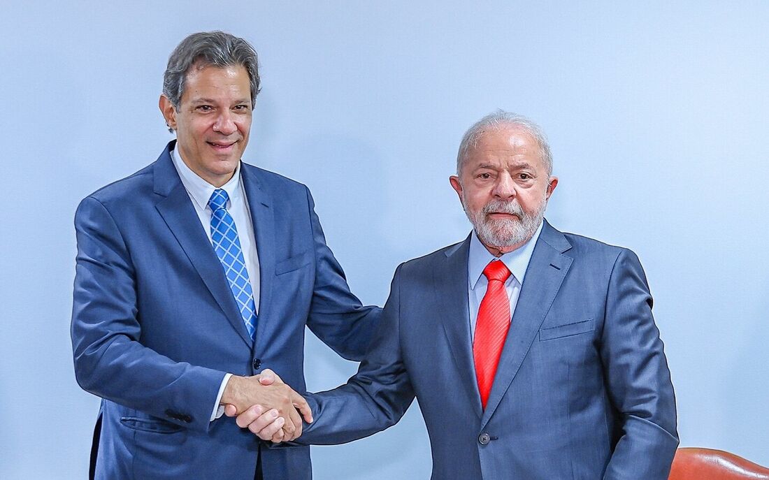 Encontro de Haddad com Lula aconteceu nesta segunda-feira (17)