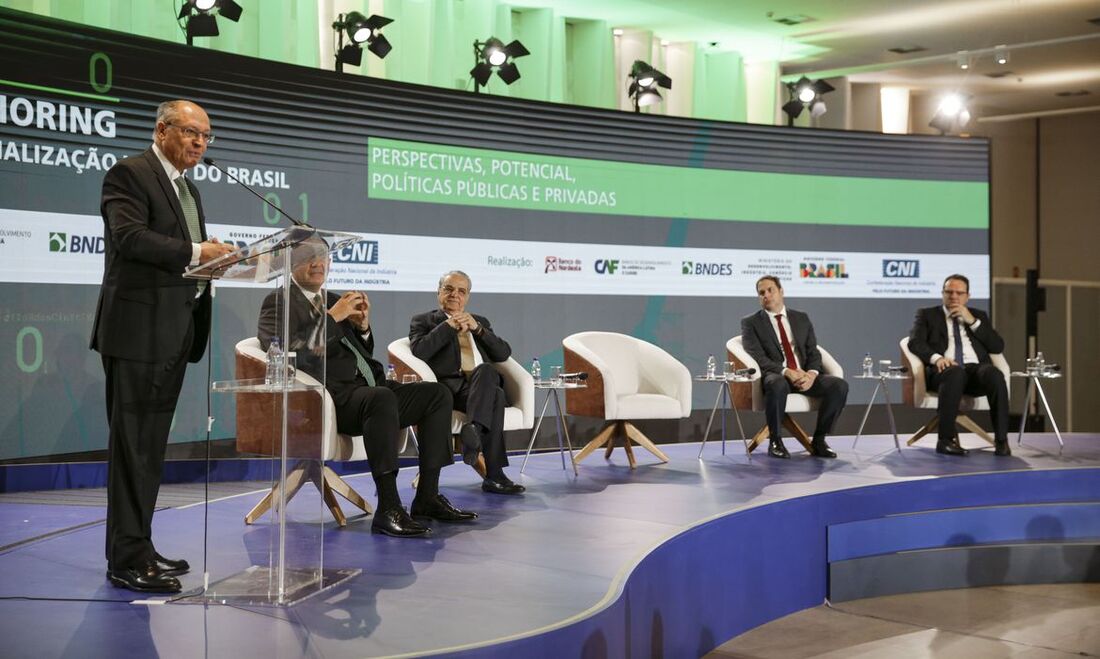 Geraldo Alckmin na  na conferência O Powershoring e a Neoindustrialização Verde do Brasil  Perspectivas, Potencial, Políticas Públicas e Privadas, em Brasília