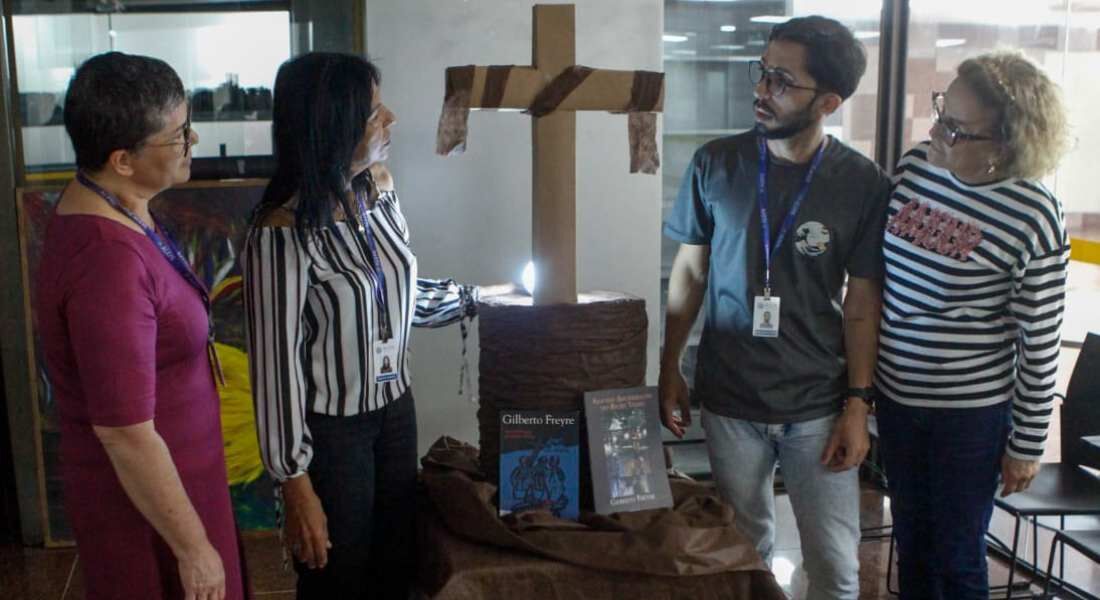 Projeto "Café com Poesia Malassombrado", na Alepe