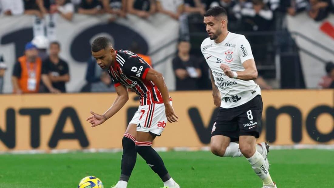 Clássico  Corinthians vence o São Paulo pelo jogo de ida na Copa