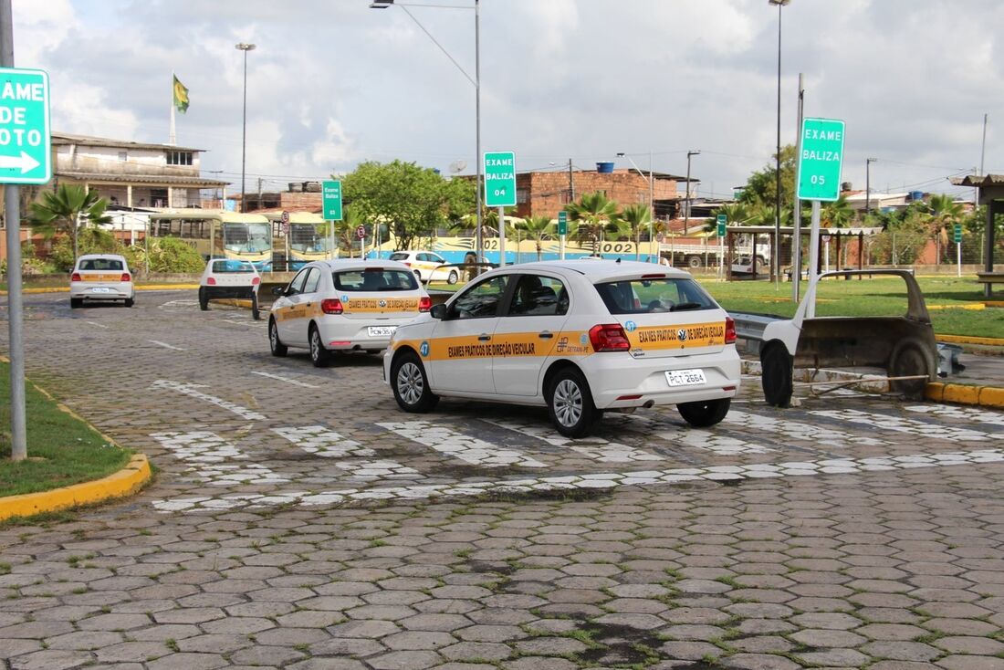 Sede do Detran-PE, no bairro da Iputinga