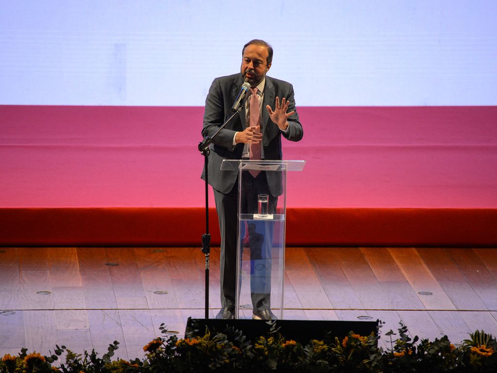 Alexandre da Silveira, ministro de Minas e Energia, disse que o gás é imprescindível para fortalecer o sistema elétrico e fazer do Brasil o líder da transição energética global