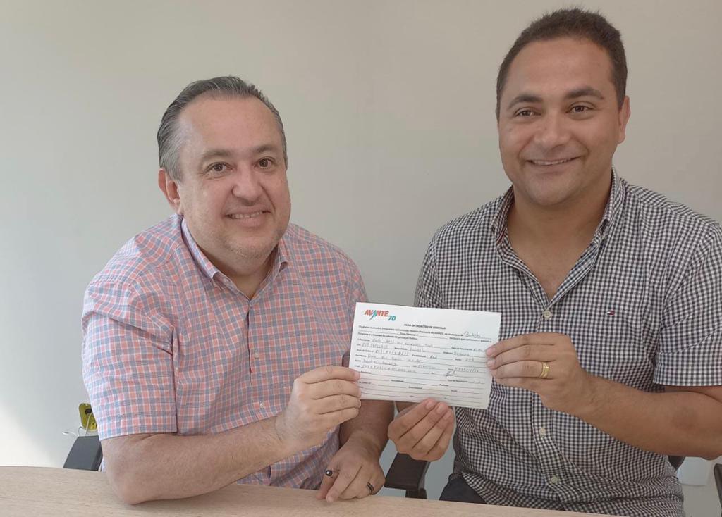 Sebastião Oliveira e o vereador Eudes Farias