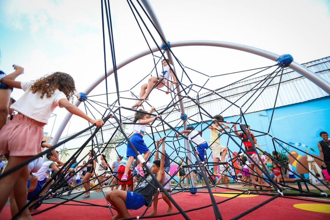 A Prefeitura do Recife entregou nesta quinta-feira (3), a segunda Praça da Infância