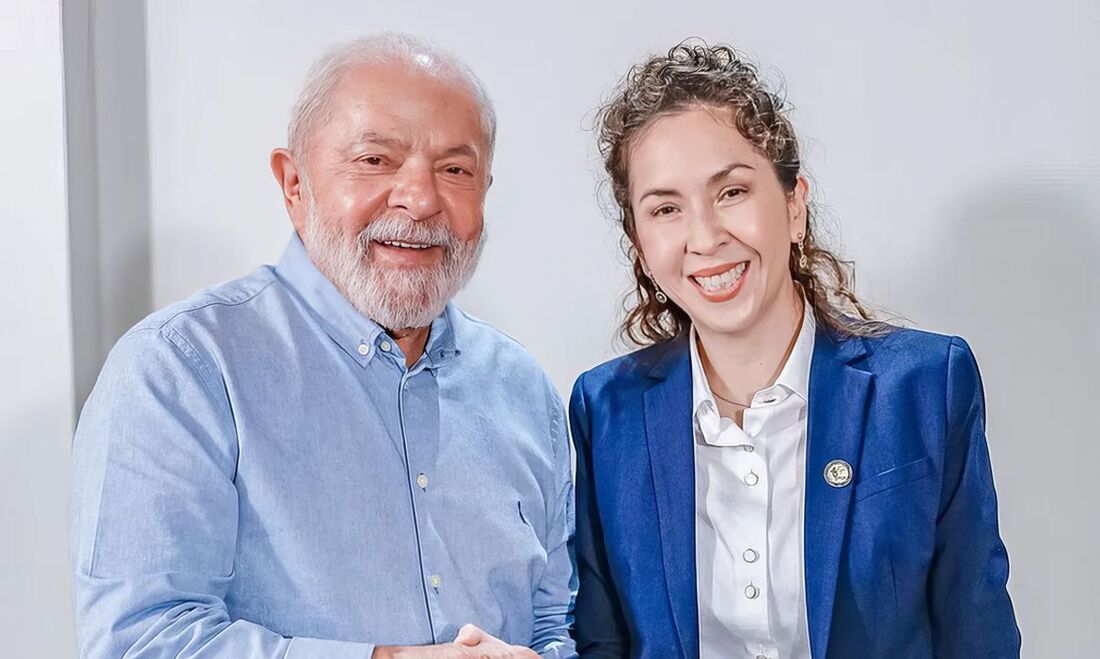 Presidente Lula ao lado da Secretária-geral a OTCA, María Alexandra Moreira López