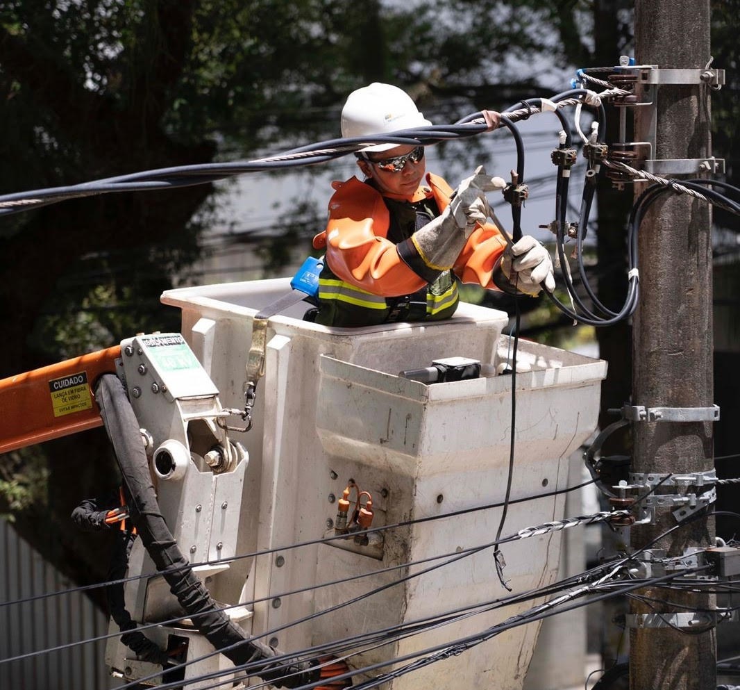 Neonergia inicia o Projeto Internet Segura