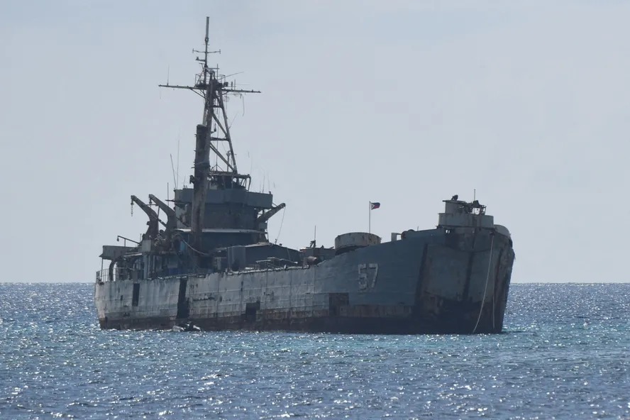 Carcaça de navio pode gerar conflito entre China e Filipinas e envolver até os EUA; imagem mostra estado de deterioração do BRP Sierra Madre em abril desse ano