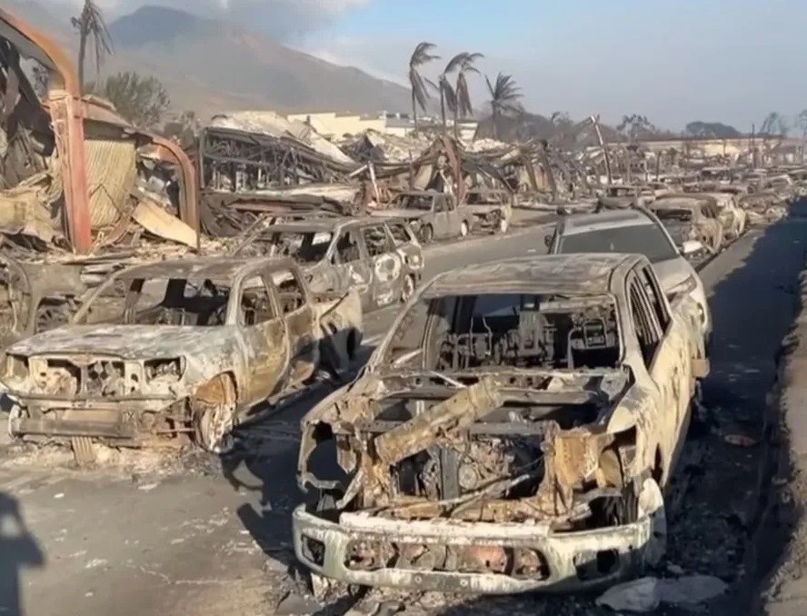 Incêndio em ilha no Havaí 