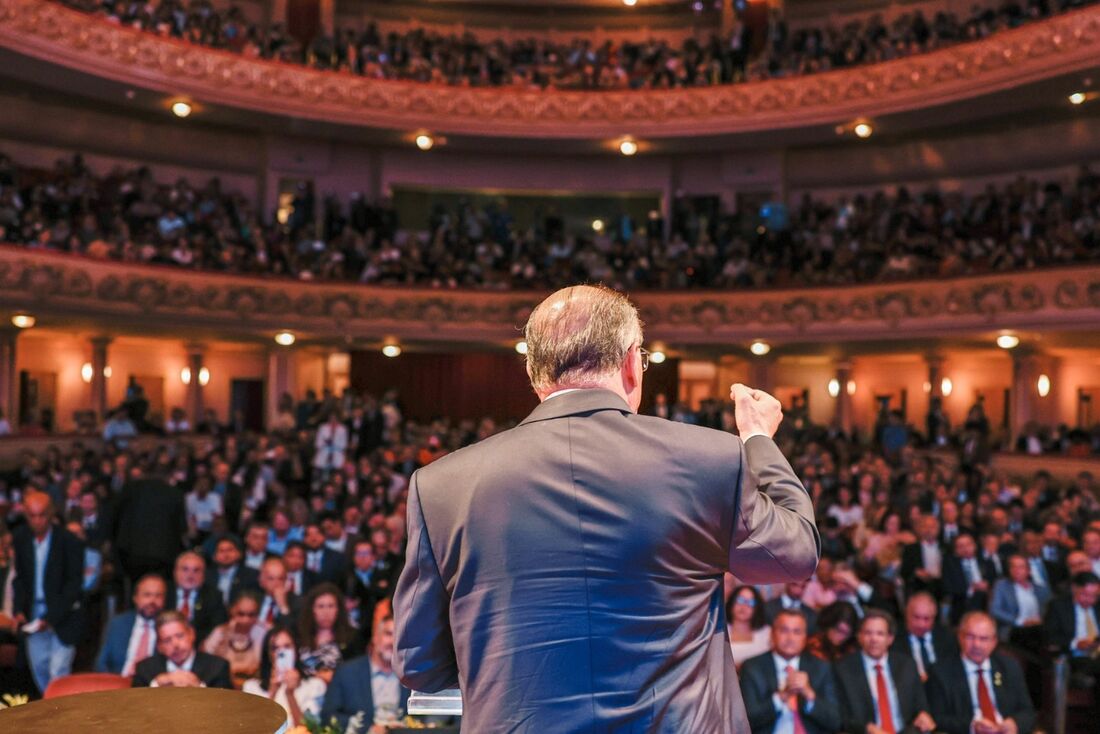 Vice-presidente Geraldo Alckmin em lançamento do novo PAC