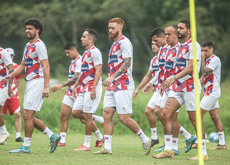 Onde assistir ao vivo e online o jogo do São Paulo hoje, quinta, 26; veja  horário