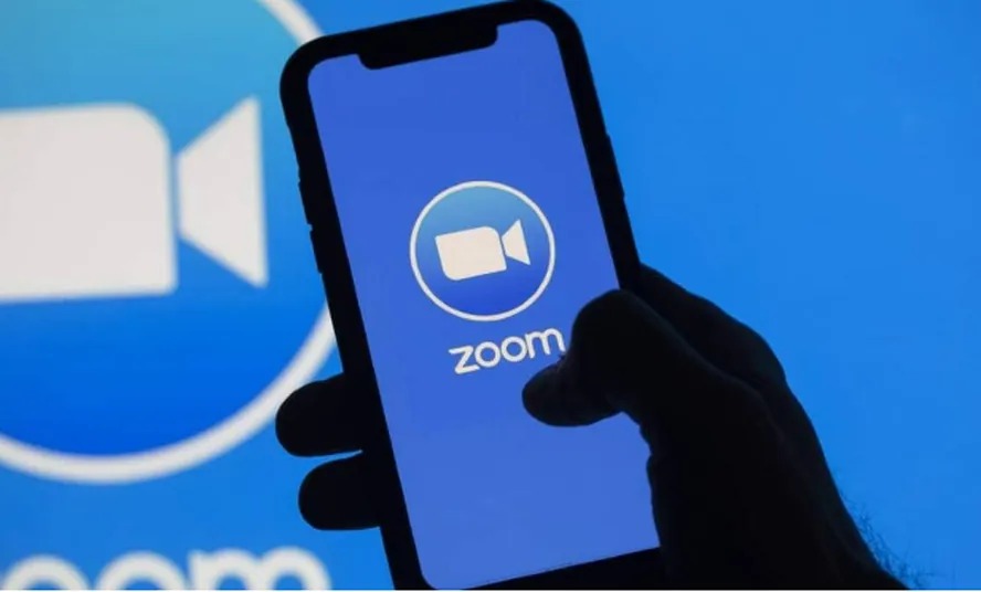 Zoom quer que funcionários voltem ao trabalho presencial