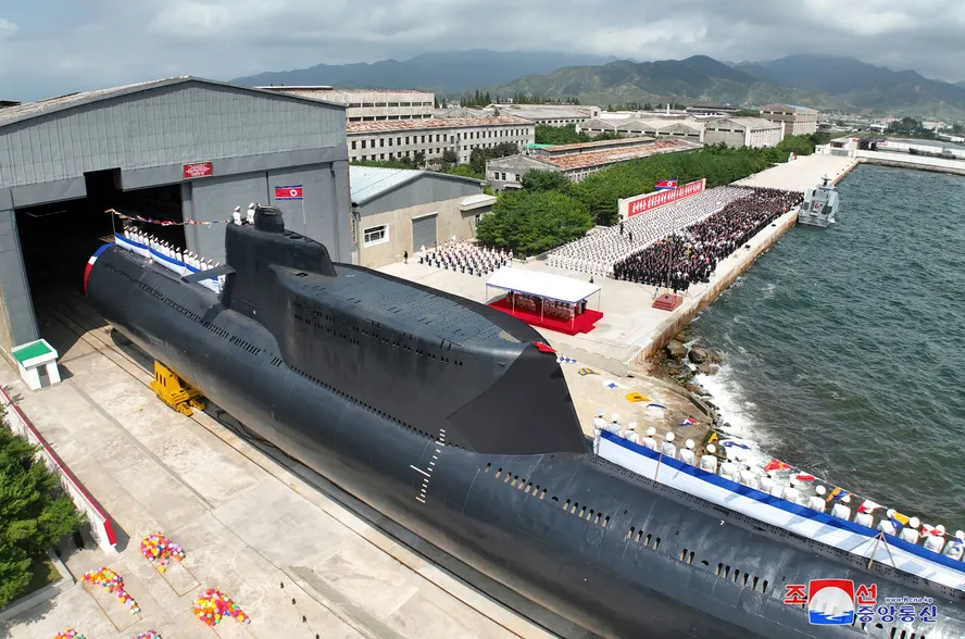 Submarino tático foi anunciado pela Coreia do Norte nesta quinta-feira 