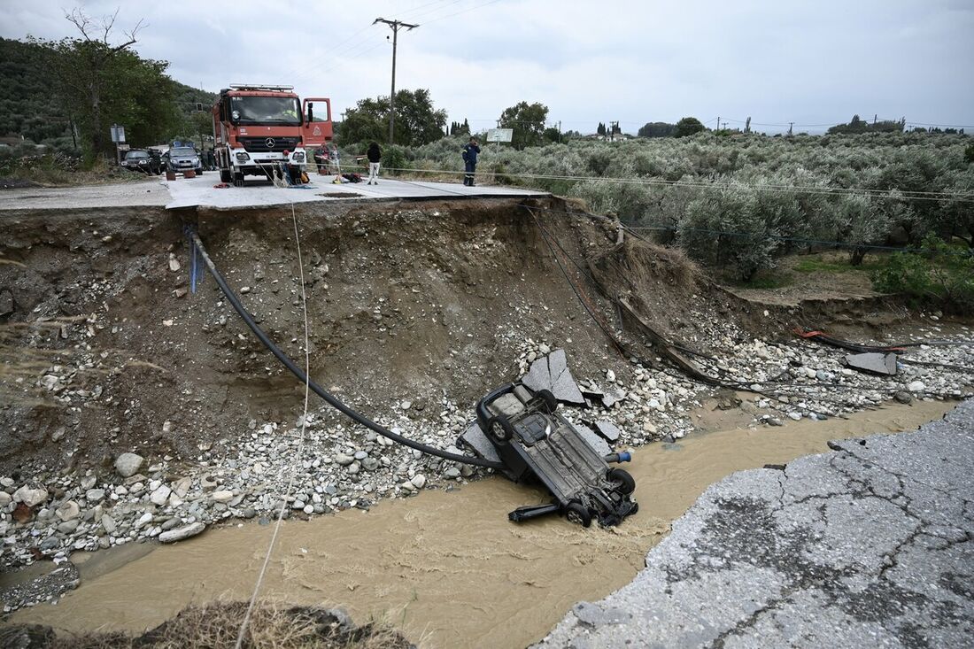 Tempestades atingem a Grécia