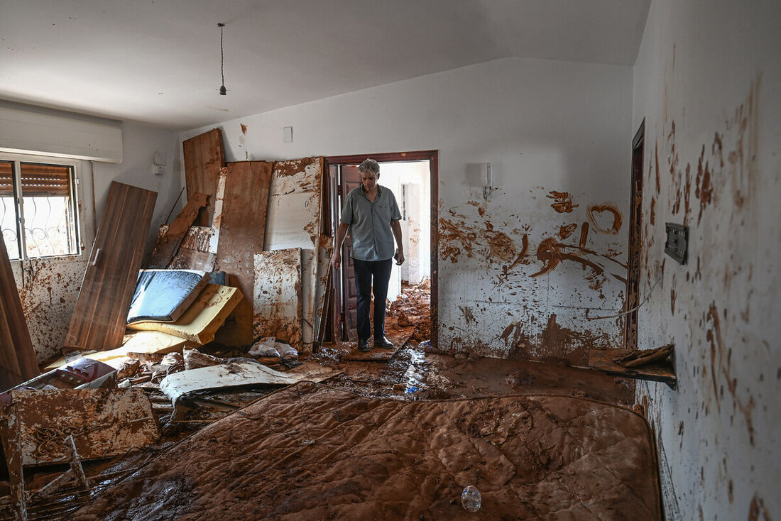 Inundações na Líbia deixaram mais de 3.800 mortos