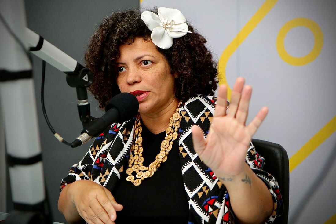 Deputada estadual Dani Portela (PSOL)