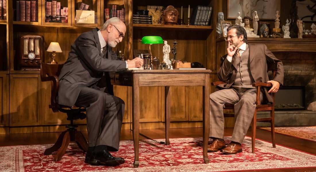 Peça teatral "A Última Sessão de Freud"