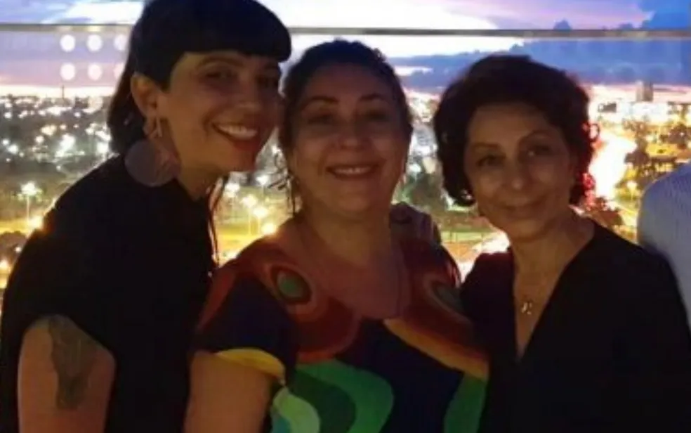 Michelle Mascarenhas (a esquerda), Karla Mascarenhas (no meio) e Rosita Mascarenhas (a direita) morreram em acidente em Goiás