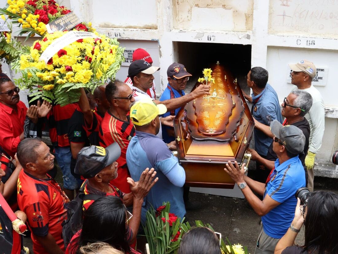 Corpo de Dona Maria José, torcedora símbolo do Sport 