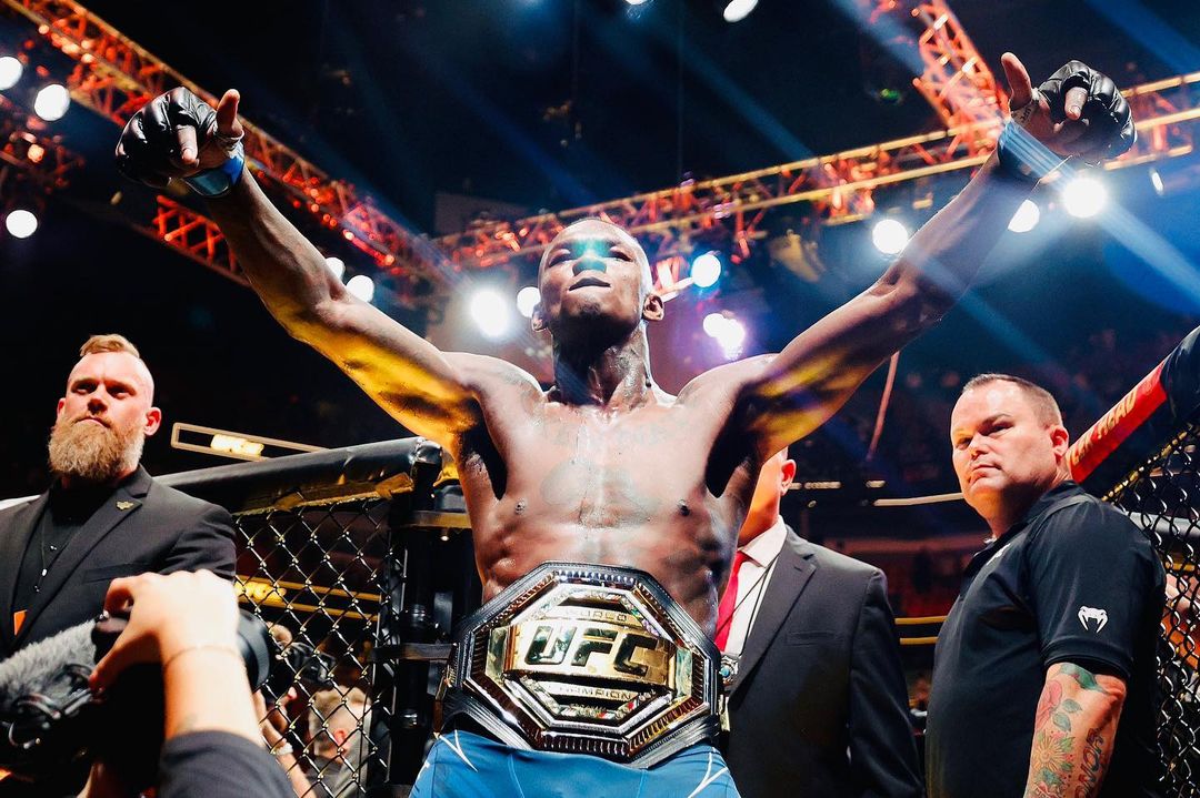  Israel Adesanya, ex-campeão do UFC peso-médio