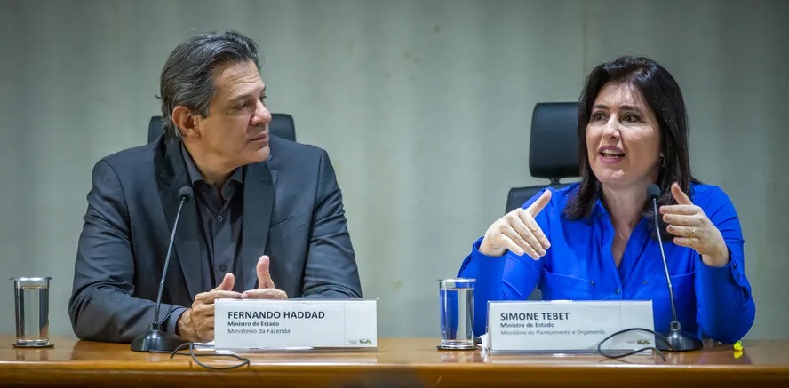 Os ministros da Fazenda, Fernando Haddad, e do Planejamento, Simone Tebet, apresentam Orçamento de 2024