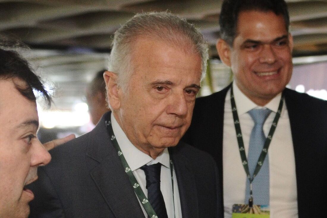 José Mucio, ministro da Defesa