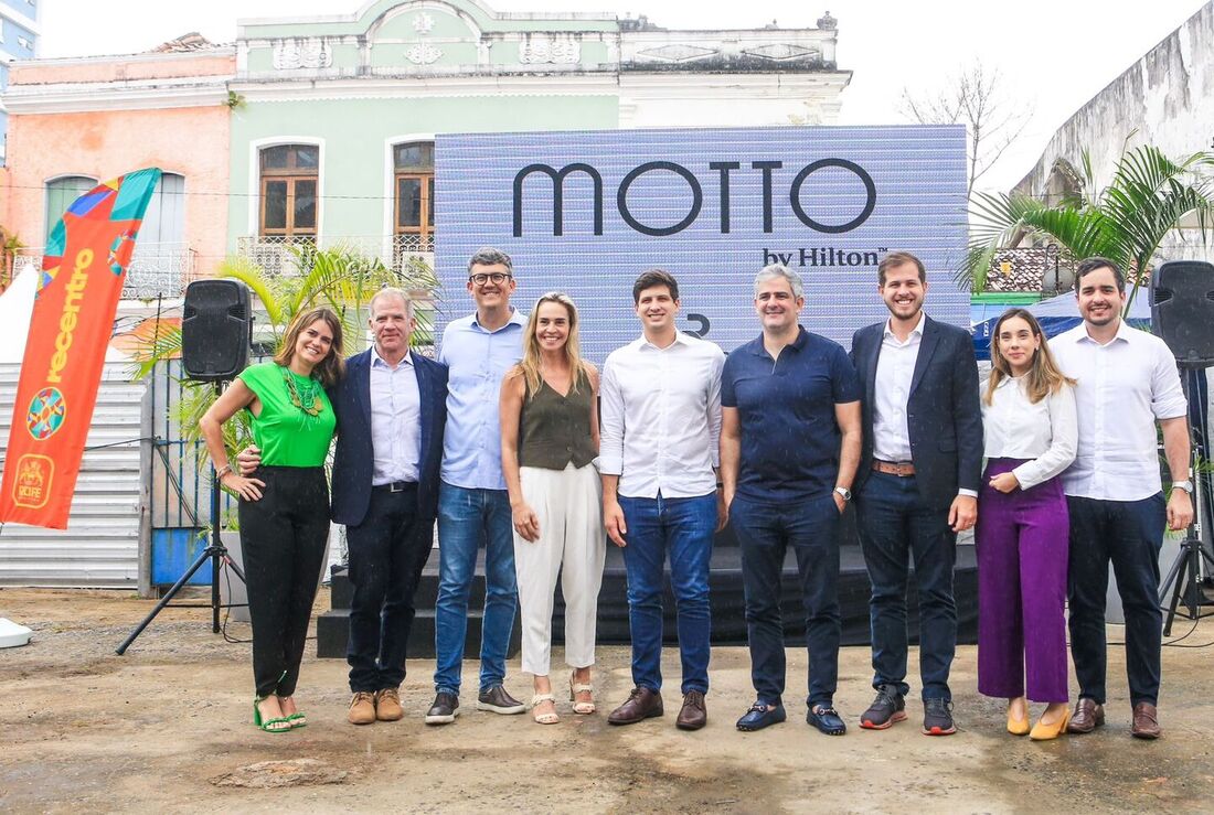 Cerimônia de início das obras do Motto By Hilton, hotel que será instalado no Recife Antigo.