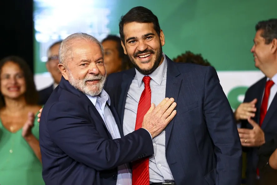 Lula e Jorge Messias, ministro da AGU