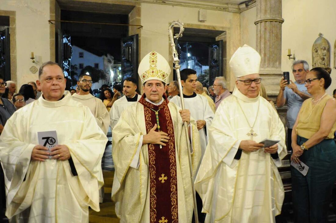 Missa de Cinzas será ministrada pelo arcebispo Dom Paulo Jackson