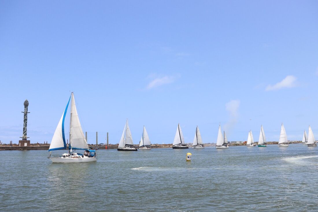 Largada da 34ª edição da Regata Internacional Recife Fernando de Noronha, Refeno