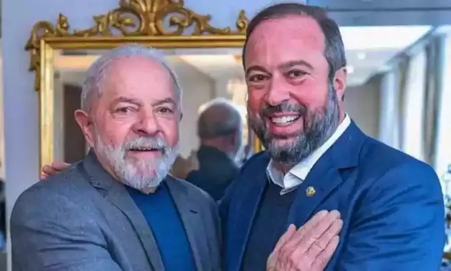 Lula e Alexandre Silveira 