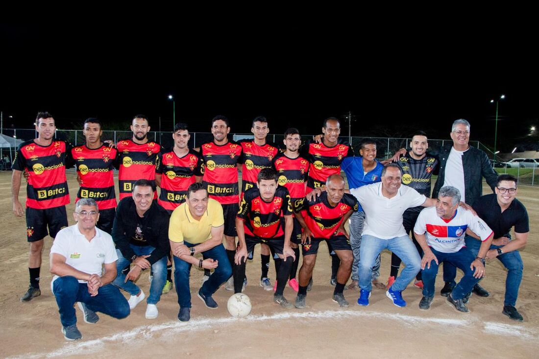 Garanhuns inaugura Centro Esportivo Laércio Peixoto no Indiano