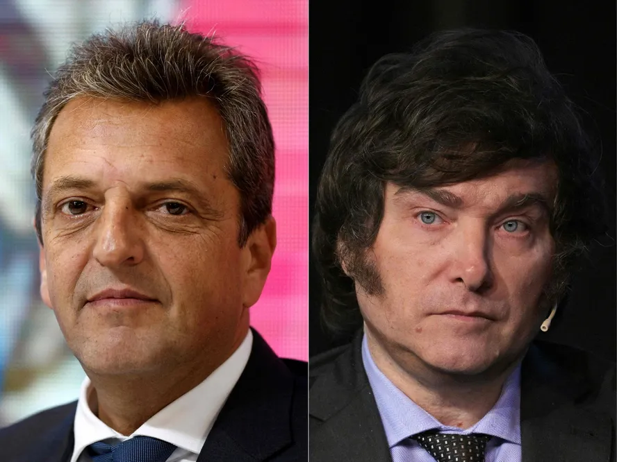 Os candidatos à presidência da Argentina, Sergio Massa e Javier Milei (R). 