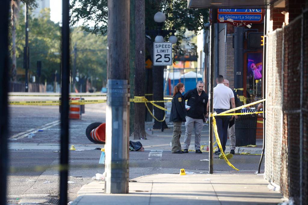 Tiros durante festa em Tampa, na Flórida, levou terror durante a madrugada deste domingo