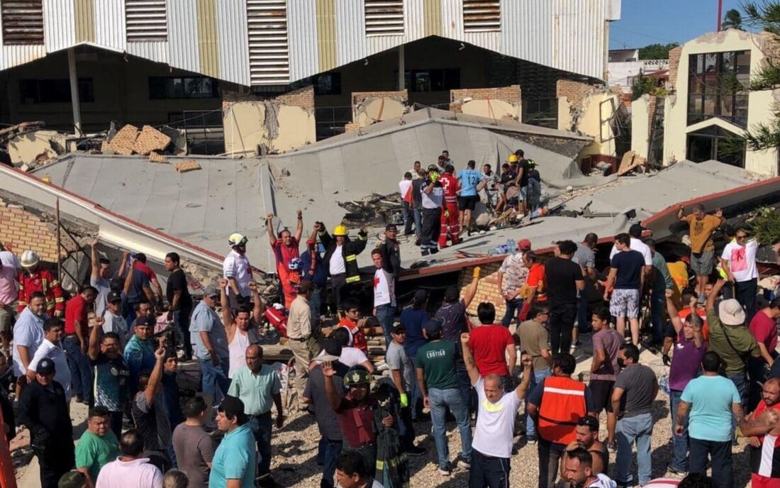 Desabamento do telhado de uma igreja em Ciudad Madero