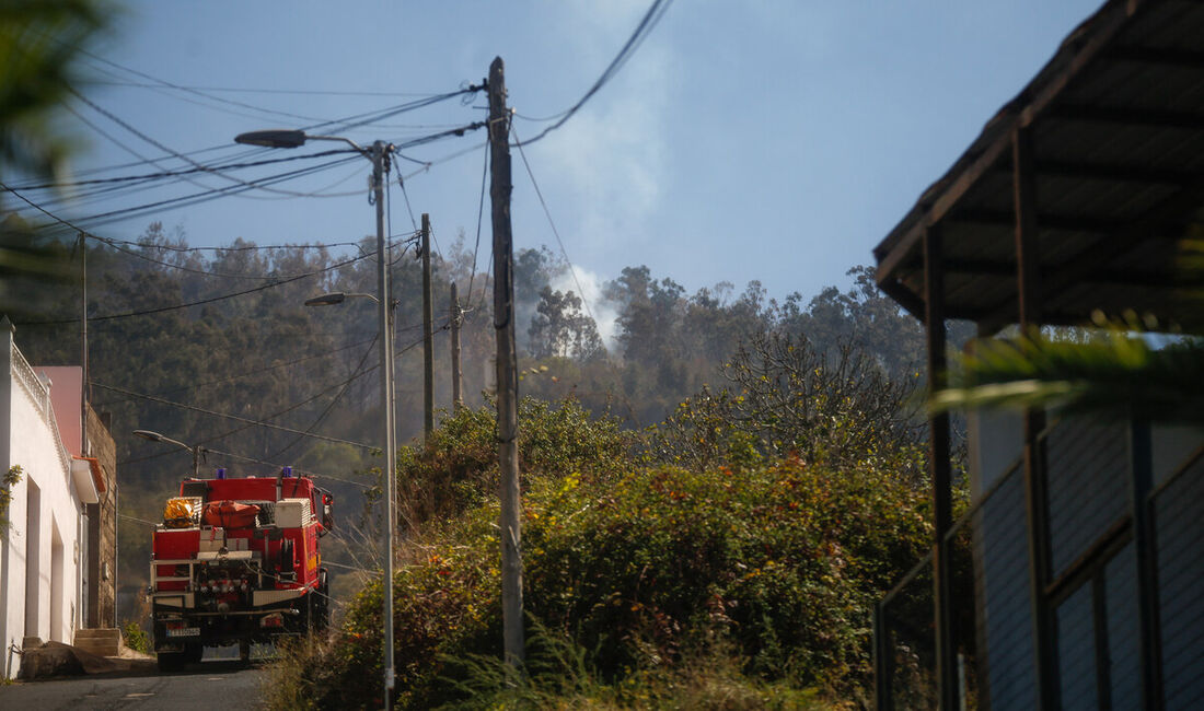 Incêndio na ilha de Tenerife