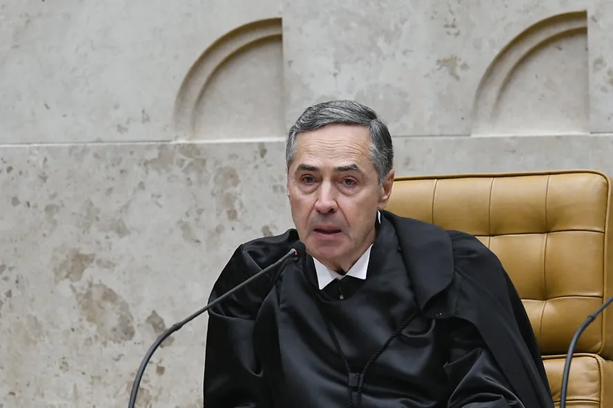 O presidente do STF, ministro Luís Roberto Barroso, durante sessão 