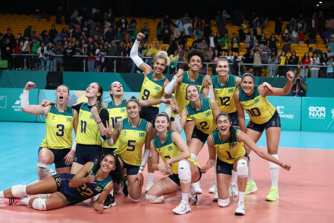 No vôlei feminino, Brasil vence República Dominicana no tie break