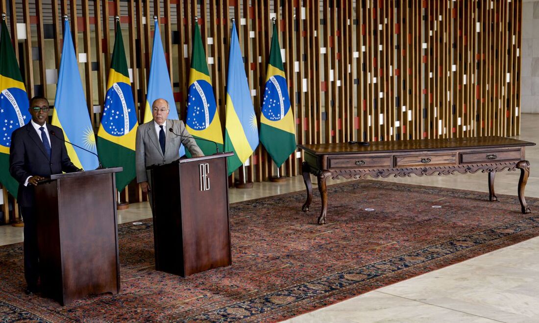 Mauro Vieira e Vicent Biruta