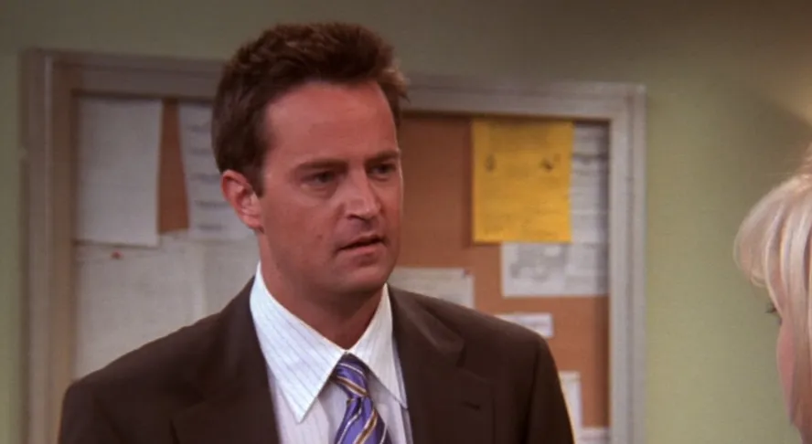 O ator Matthew Perry, o Chandler de 