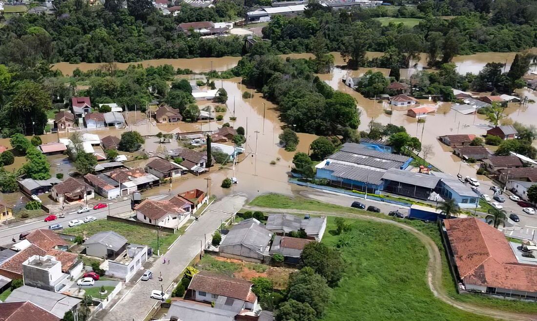 Rio Negro alagado