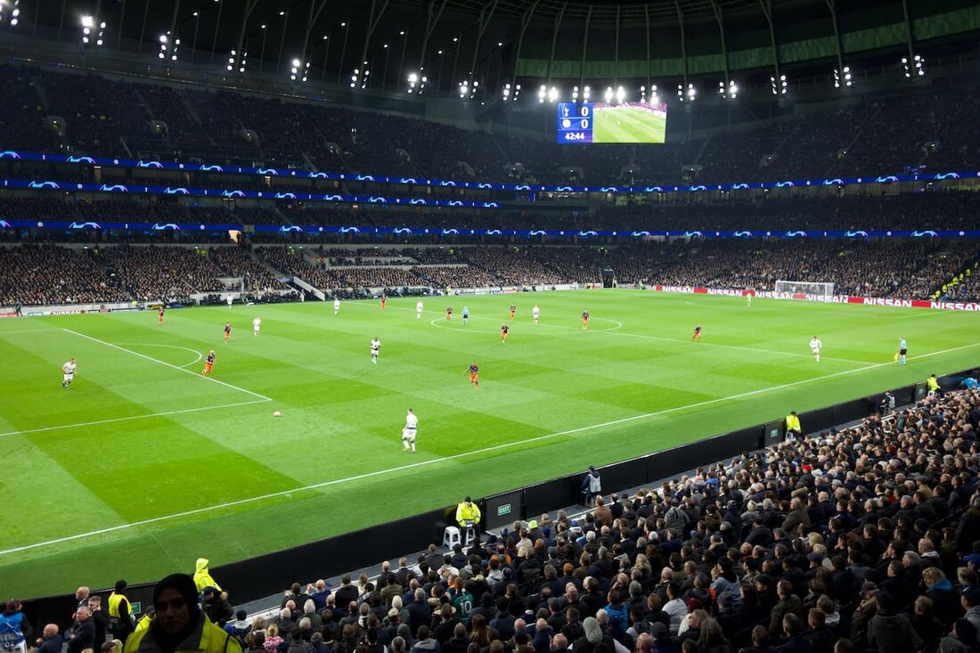 Futebol: Manchester City venceu a Taça de Inglaterra antes da Champions?