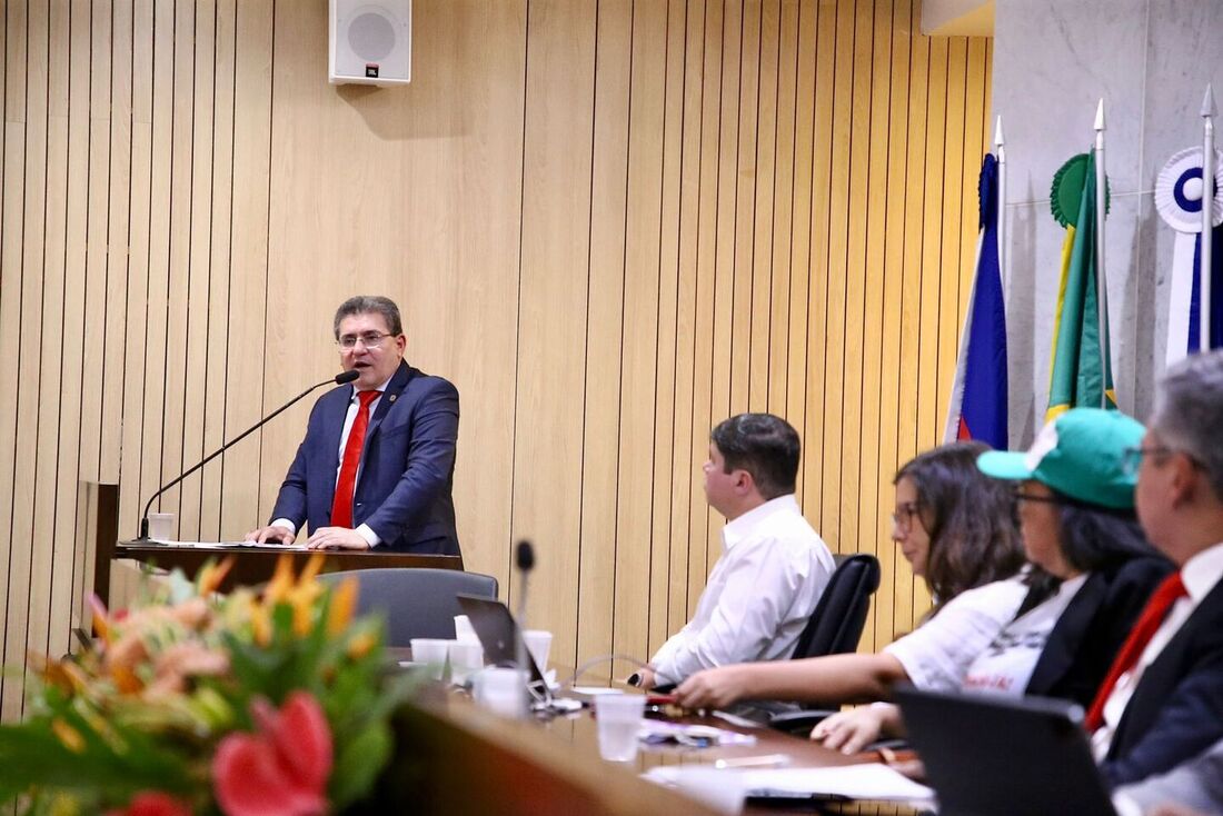 Deputado Luciano Duque