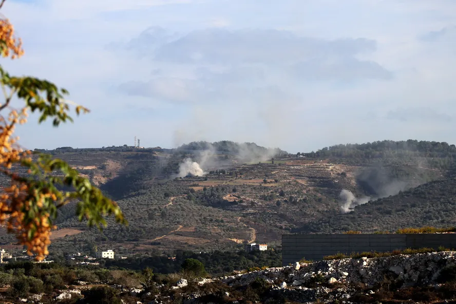 Projéteis de artilharia de Israel caem em áreas do Sul do Líbano