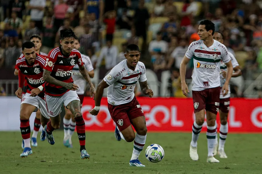 Flamengo foi a equipe que mais gastou para montar seu elenco, enquanto o Fluminense foi apenas o 17&ordm;