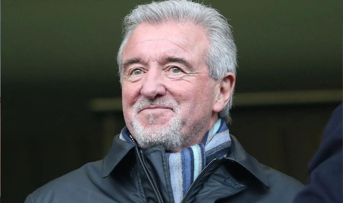 Terry Venables, ex-técnico do Barcelona, morreu aos 80 anos