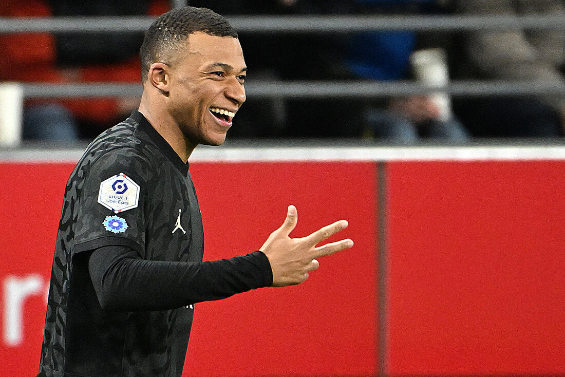 Em volta de Mbappé, PSG fica no empate com Toulouse e segue sem vencer na  Ligue 1